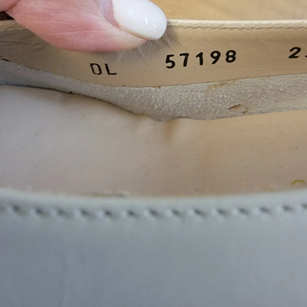 Salvatore Ferragamo Boutique Heels - Picture 9 of 14